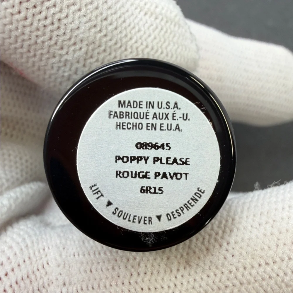 Mary Kay Semi-Matte Gel Lipstick - Poppy Please